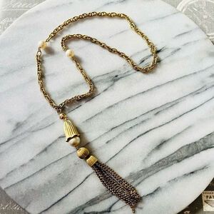 MCM Tassel Pendant Necklace | Gold Tone | Faux Pearl‎ Beads | Vintage Midcentury